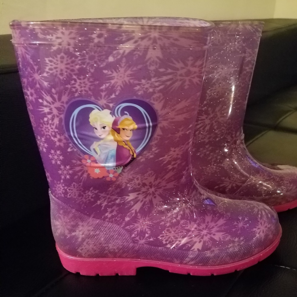 Anna and Elsa rain boots for girls